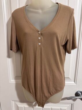 Knix Modal Rib Bodysuit V-Neck in Camel size L like new